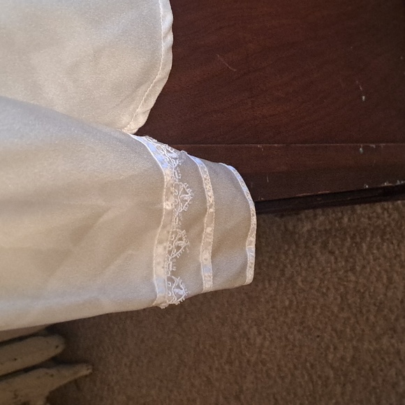 Gunne Sax By Jessica McClintock Vintage Cream Silky Pearl Button Lace Blouse - Picture 5 of 6